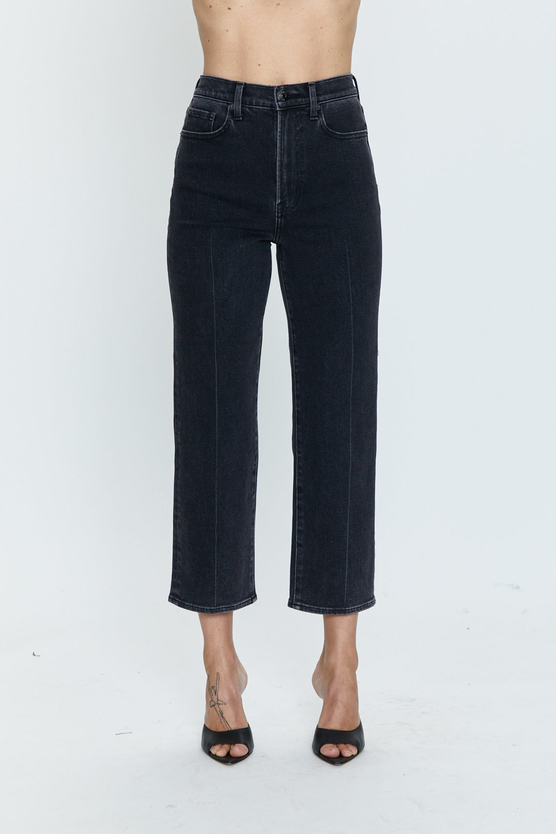 Cassie Crop Super High Rise Straight - Black Box