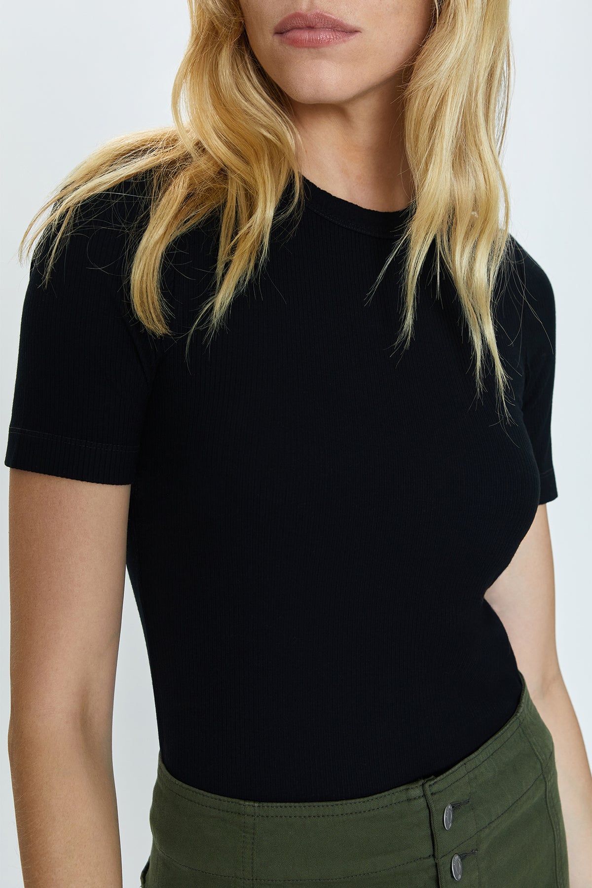 Bella Fitted Tee - Noir