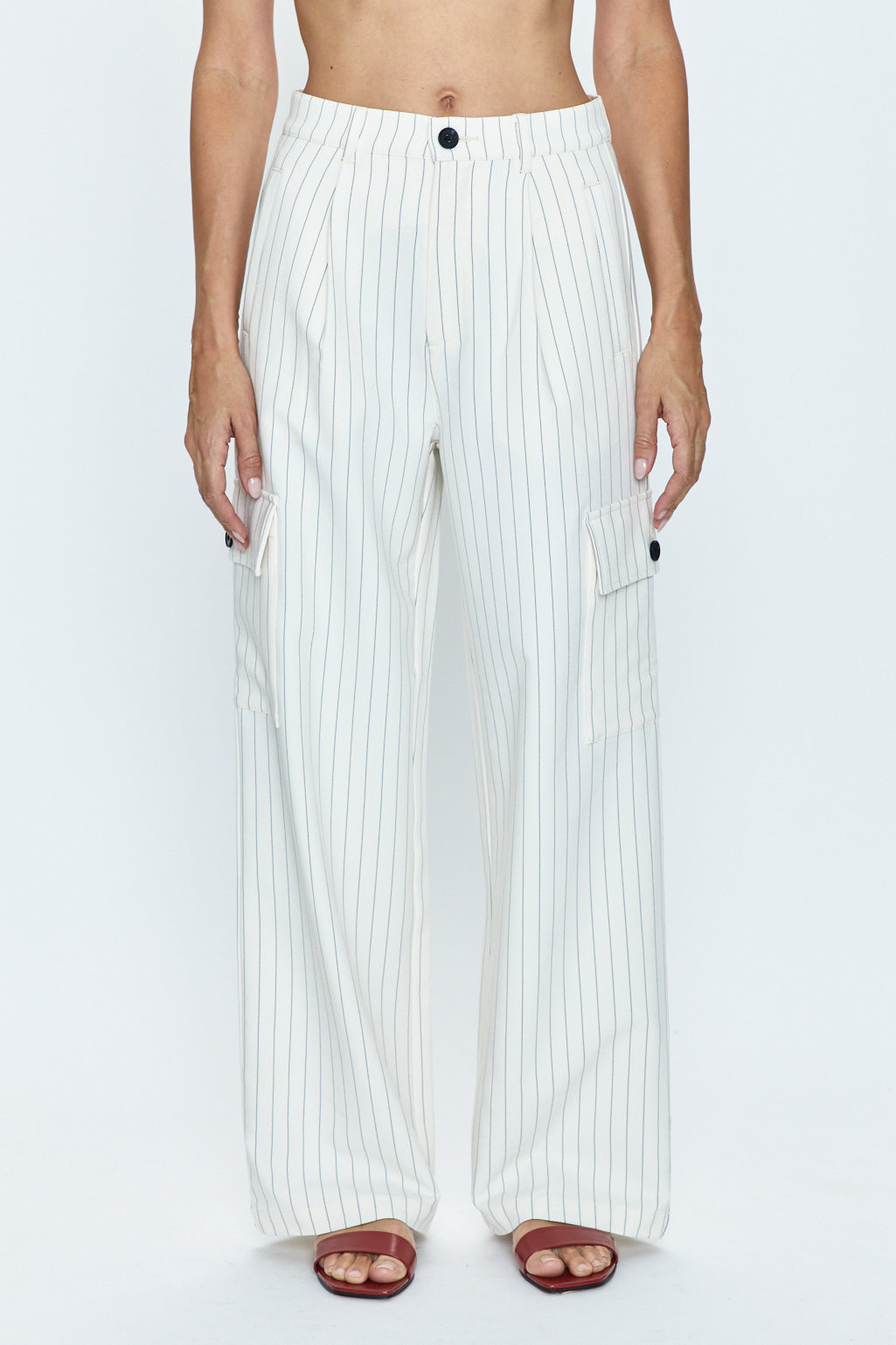 Brynn High Rise Relaxed Trouser - Le Blanc Pinstripe