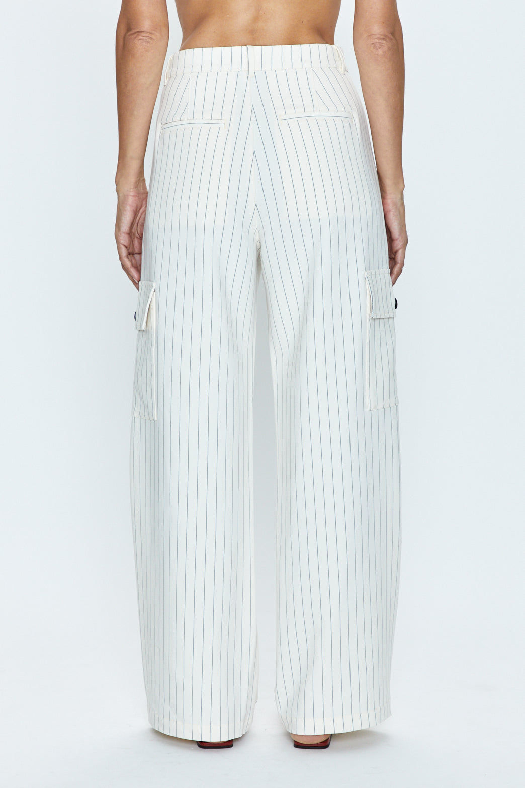 Brynn High Rise Relaxed Trouser - Le Blanc Pinstripe